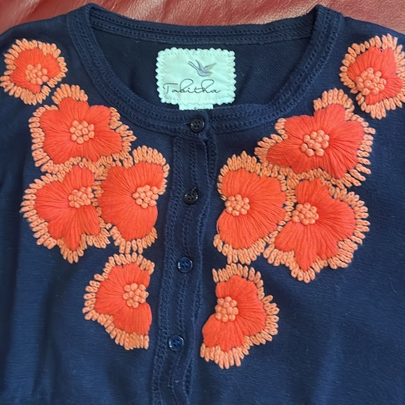 Tabitha Embroidered Sweater sz S - Picture 3 of 6